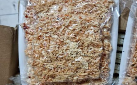 Sự Tỉ Mỉ Trong Cách Chế Biến Cơm Cháy Truyền Thống